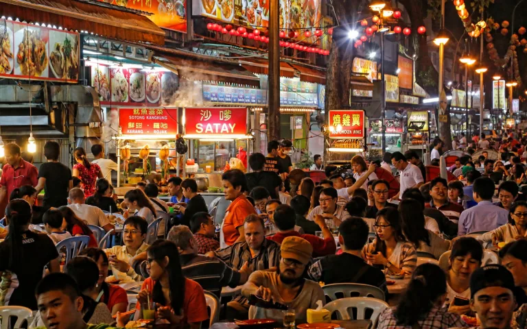 halal-food-tour-jalan-alor-food-stalls